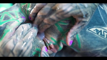 Inked girl loving anal gapes and sticky cumplay