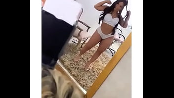 Morena Pele Bronzeada Cabelo Lindo thumbnail