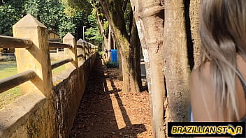 Comi a novinha no matagal