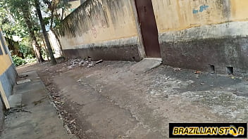 Comi A Novinha No Matagal thumbnail