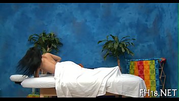 Sexy eighteen year old gal