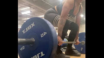 Muscle mommy working out her back Muscle mommy working out her back