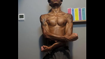 Thetitusbull gym updates specifically sent to your gf