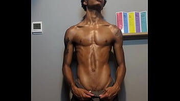 Thetitusbull gym updates specifically sent to your gf