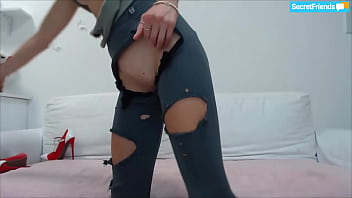 Clothes come apart and so does gina live for secrefriends