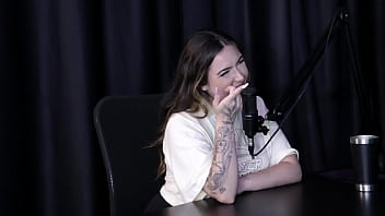 Sempre gostou de enviar nudes chamou o professor pra um menage e a situação bizarra que passou na favela debora esteves watch sheer red