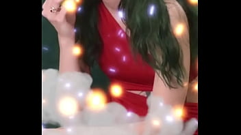 Kit Summers Vapor Filling The Room She Can Suck It Down With The Best Of Them thumbnail