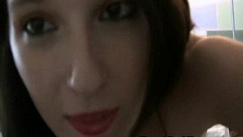 Amateur Blonde Slut Homemade Close Up Pussy Masturbation thumbnail