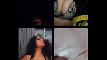 Yasmine estrada jiggle clap on insta live