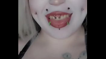 I crave being caressed all the time i even try everything to keep my skin soft for that moment