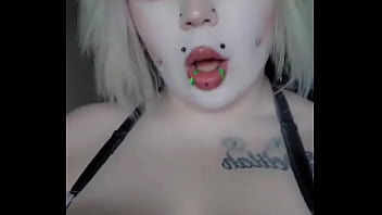 I crave being caressed all the time i even try everything to keep my skin soft for that moment