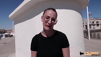 Arianna coquine certifiée veut du sexe anal