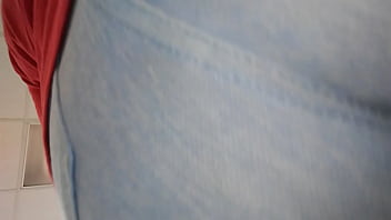 Sexy latina big butt shopping