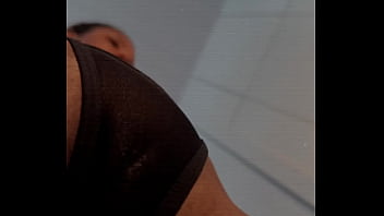 Posso sentar na sua cara