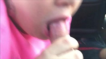 Chunky chick eating cock closeup