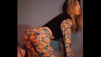 Bonneyuwu 9 34 Pijama Dildo Masturbacion Striptease thumbnail