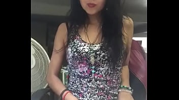 Tocándome en el almacén 2