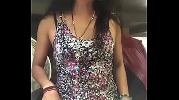 Tocándome en el almacén 2