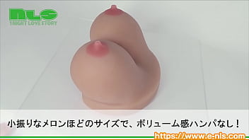 小麦色が眩しい大きなおっぱい！