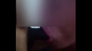 Adoro sentir a garganta cheia