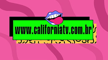 Eu amo o fetiche de pingar vela quente em mim