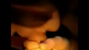 Ninfetinha liberando o cuzinho para o amigo mpeg4