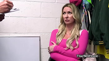 Sexy yogin sydney fucked for stealing