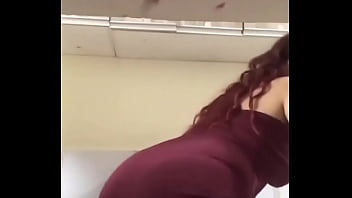 Gosta dançando até o chão