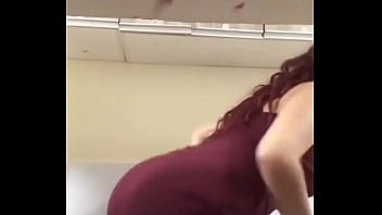 Gosta dançando até o chão