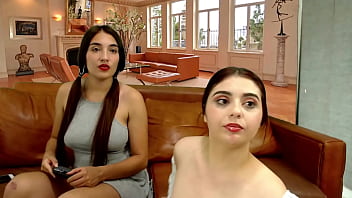 Teens suck him off and get facial