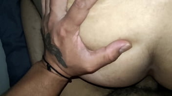 Mi Amigo Se Viene Dentro De Mi Culo thumbnail
