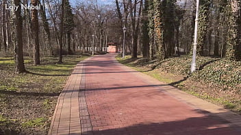 I met a strange girl in the forest again and she fucked me again why does this always happen