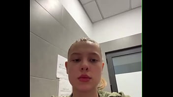 Extreme fucking with blond