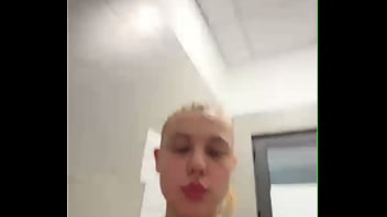 Extreme fucking with blond