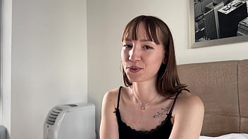 Neighbor gave me her vagina as a welcome to the building kate quinn