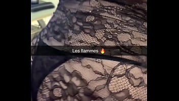 Elle m’a chauffé pendant que je bossais j’ai pas résisté fist