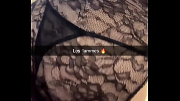 Elle m’a chauffé pendant que je bossais j’ai pas résisté fist