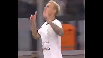 Loiro do corinthais fodendo o althetico paranaense gostoso