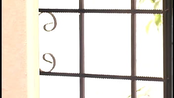 Darryl hanah only wants to have anal sex