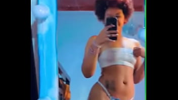 Bonjourdemande moi ce que tu veux