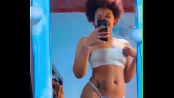 Bonjourdemande moi ce que tu veux