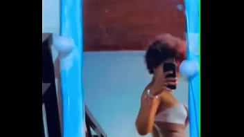 Bonjourdemande moi ce que tu veux