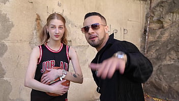 A street pickup artist and a basketball player what will come of it