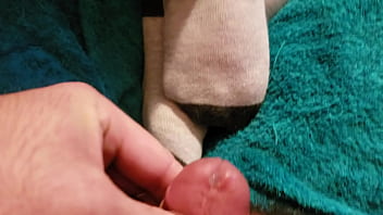 She loves when i cum for her