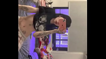 Acordei querendo apanhar de mulher hj