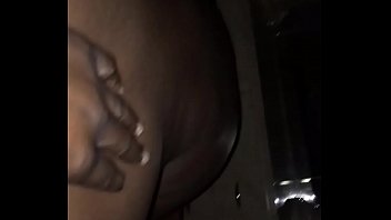 She riding that dick