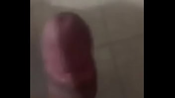 Me la jalo bien duro