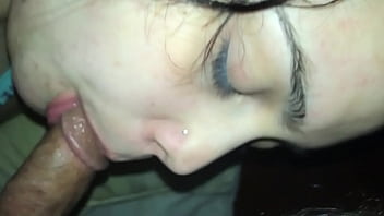 Ex girlfriend sucking me