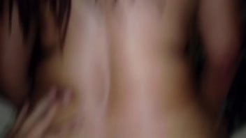 Intento meterle la verga en el culo a mi suegra pero no se deja así que le dejo bien cojido el coño