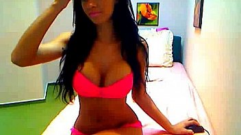 Extremely Hot Latina With Big Tits On A Cam thumbnail